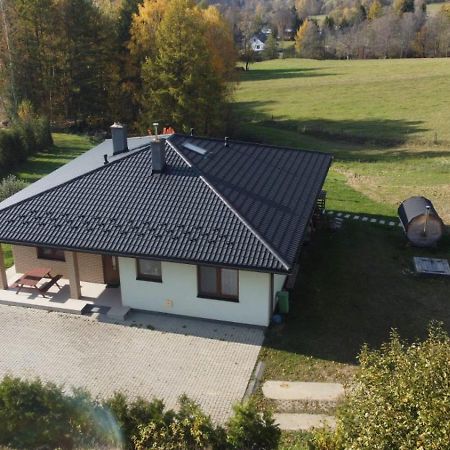 Dom Na Slonnym Villa Monasterzec Bagian luar foto