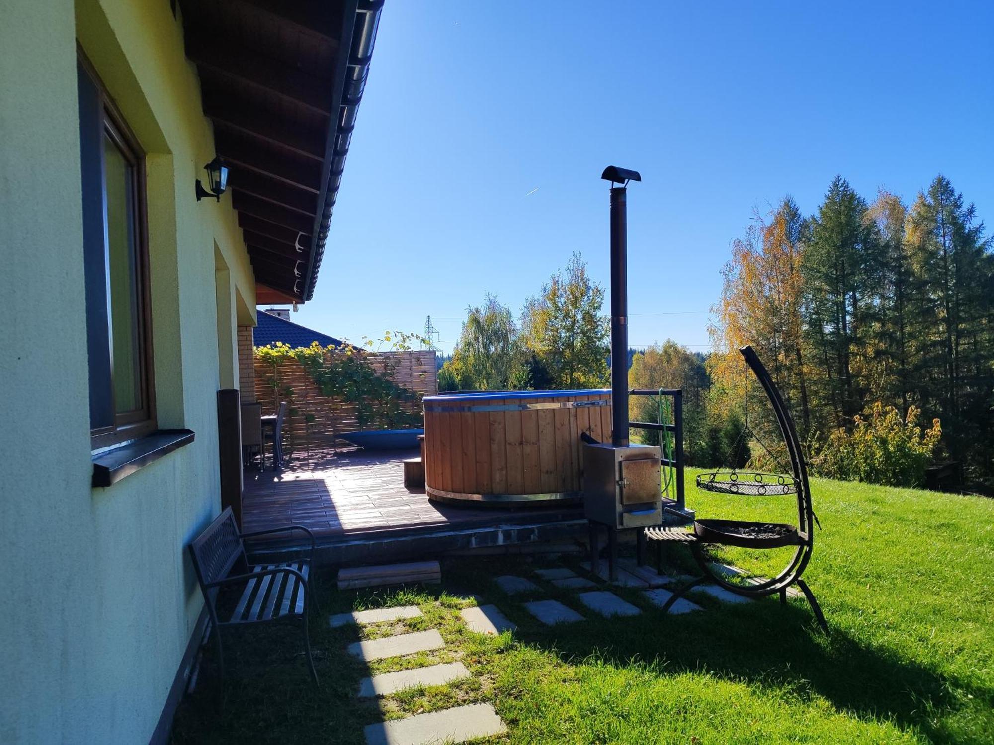 Dom Na Slonnym Villa Monasterzec Bagian luar foto